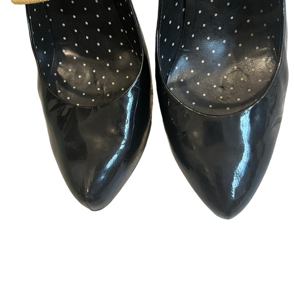 Moschino Cheap and Chic Black Patent Leather Mary Jane Pumps, Sz EU 40 - Picture 8 of 15